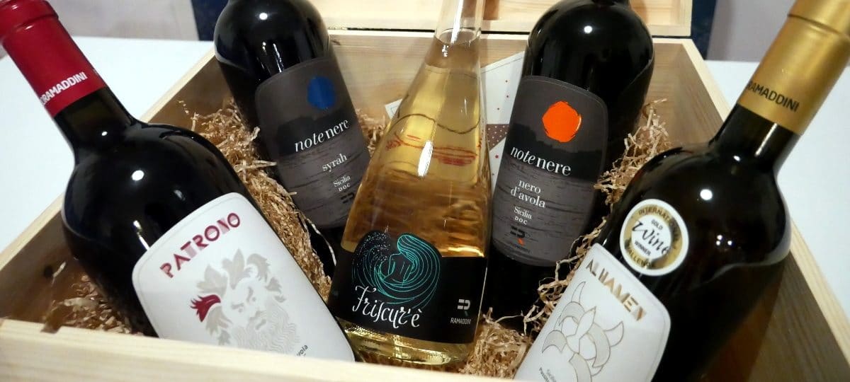 5 ottimi motivi per regalare una Cassetta con Vino a Natale